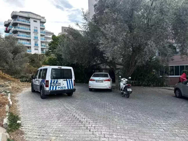 Kuşadası'nda 37 Yaşındaki Bir Kişi Evinde Ölü Bulundu