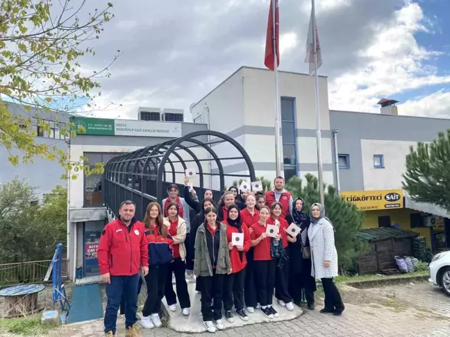 Düzce'deki Gençlik Merkezi Öğrencileri Eğlenceli Anlar Yaşadı