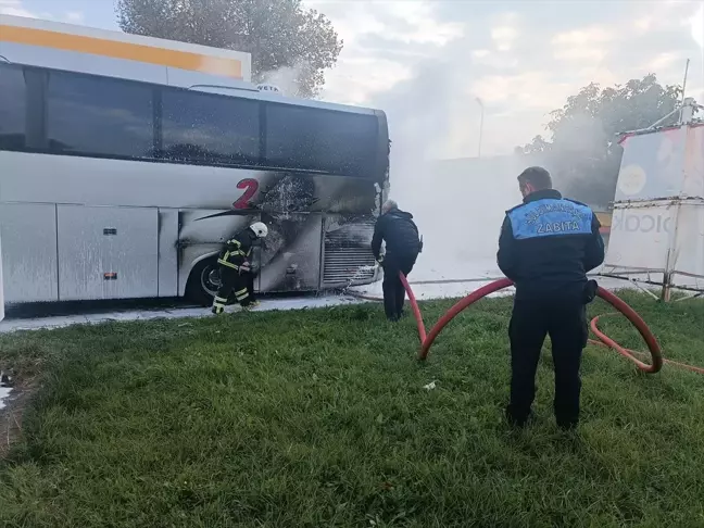 Tekirdağ'da Yolcu Otobüsünde Yangın Çıktı