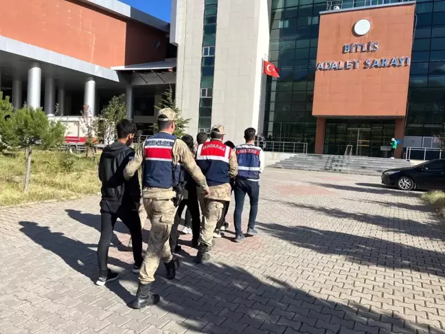 Bitlis'te PKK/KCK Operasyonu: 9 Gözaltı