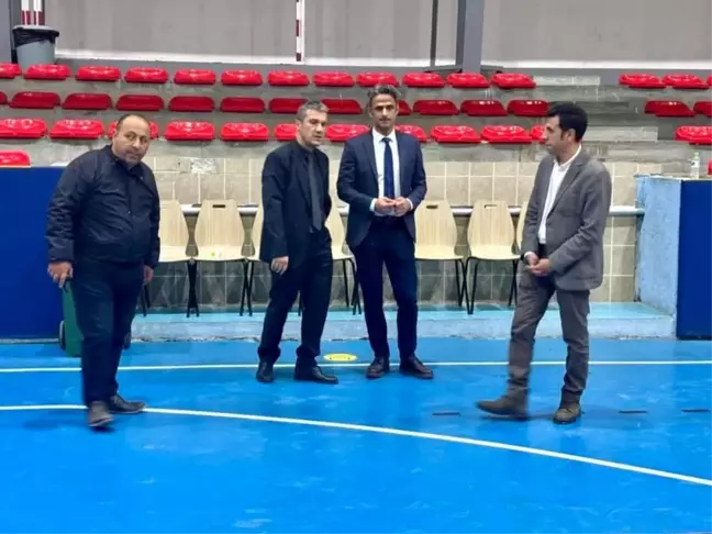 Zonguldak'ta Kapalı Spor Salonu İçin Bakım ve Onarım Çalışmaları Başlatıldı