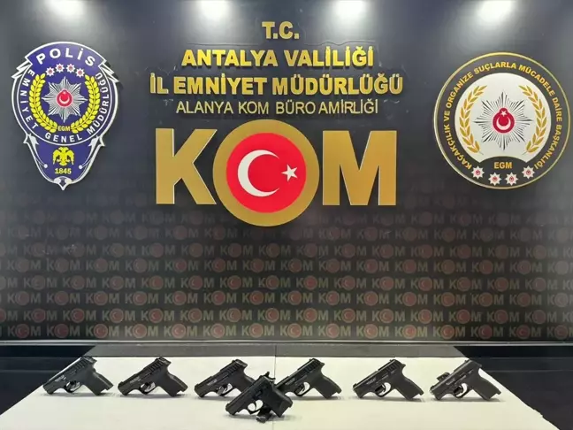 Antalya'da Silah Kaçakçılığı Operasyonu: 2 Tutuklama