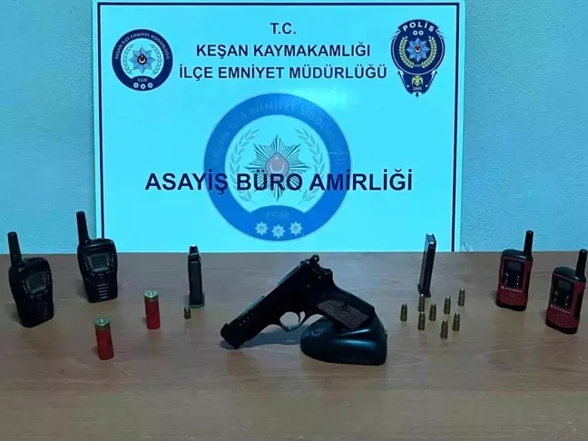 Edirne'de Eş Zamanlı Uyuşturucu ve Silah Operasyonu