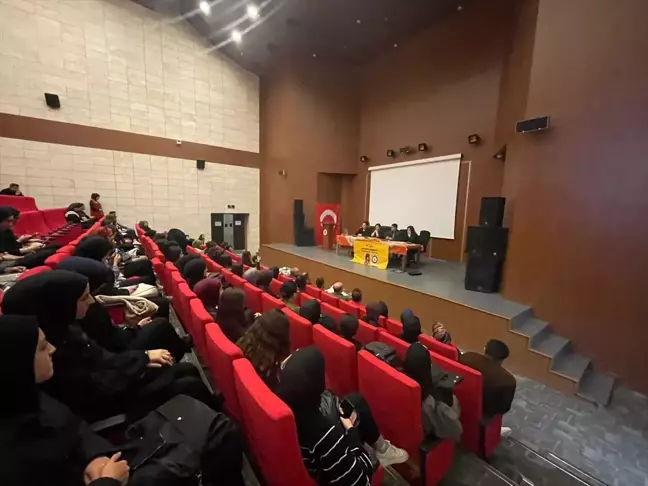 Mardin Artuklu Üniversitesi'nde Kadın ve Çocuk Hakları Semineri