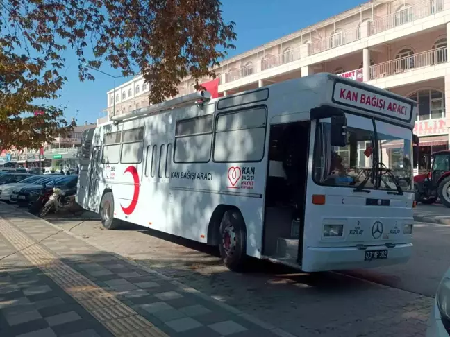 Şuhut'ta Kan Bağışı Kampanyası Yoğun İlgi Gördü