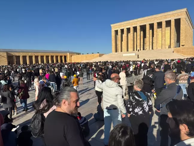 Anıtkabir'de 10 Kasım Yoğunluğu