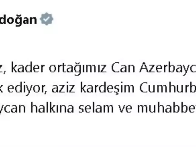 Cumhurbaşkanı Erdoğan, Azerbaycan'ın Bayrak Günü'nü Kutladı