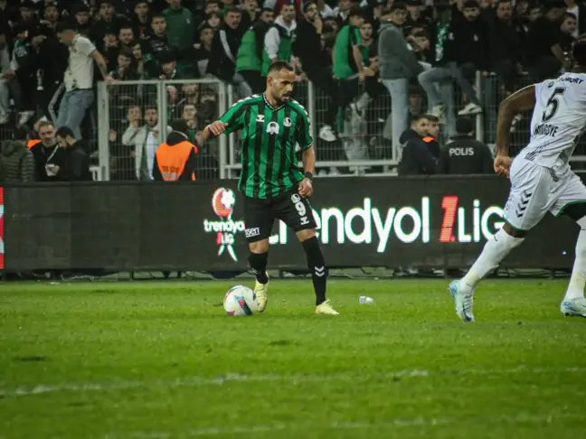 Sakaryaspor, Kocaelispor'a 1-0 Mağlup Oldu