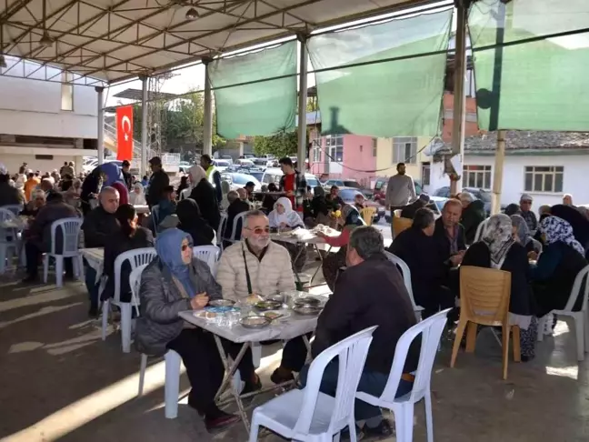 Nazilli'de şehitler ve kuraklık için hayır yapıldı