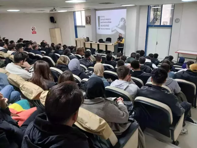 Bursa'da Narkotik Ekiplerinden Bilgilendirme Etkinliği