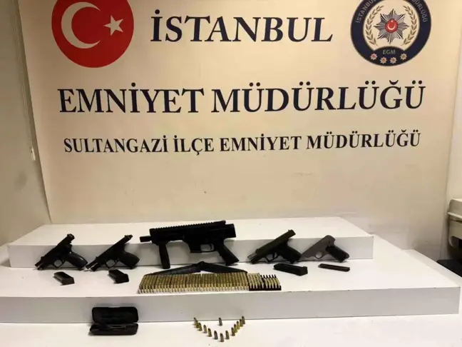 İstanbul'da Kaçak Silah Ticareti Operasyonu: 4 Zanlı Gözaltında