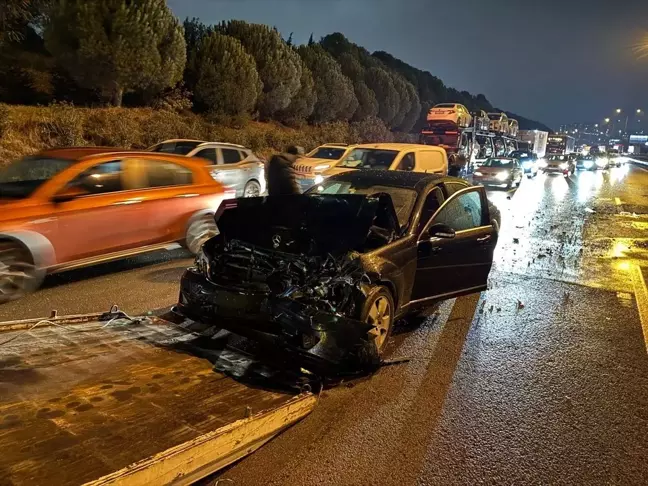 Kocaeli'de Zincirleme Trafik Kazası: 10 Yaralı