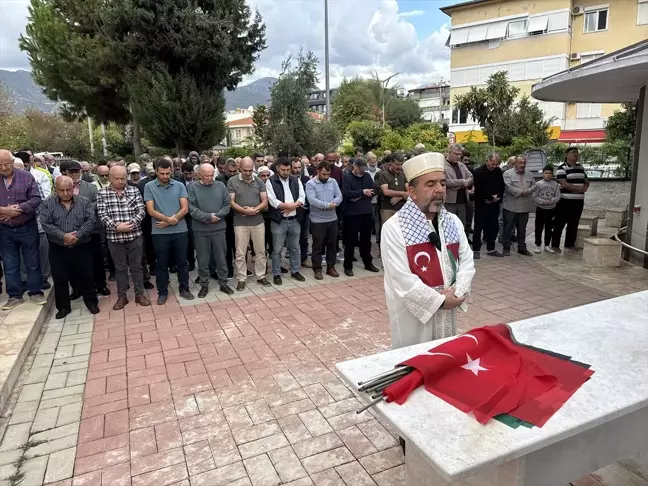 Alanya'da Filistinliler İçin Gıyabi Cenaze Namazı