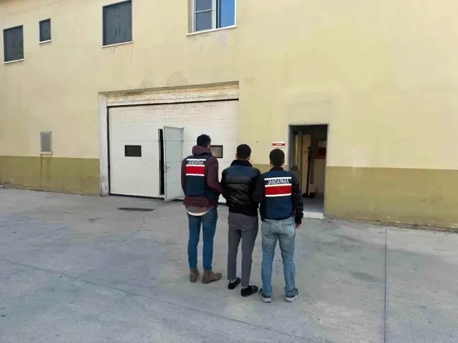 Gaziantep'te Göçmen Kaçakçılığı Operasyonu: 2 Şahıs Yakalandı