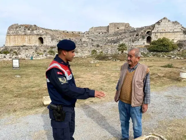 Miletos Antik Kenti'nde Jandarma Bilgilendirme Faaliyetleri