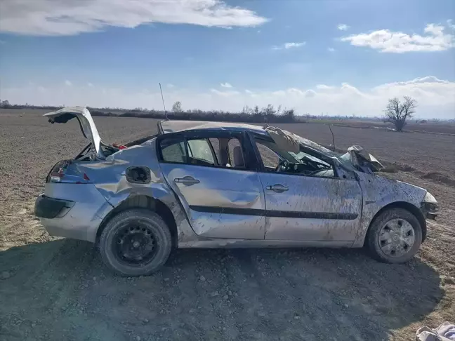 Yunak Kara Yolunda Trafik Kazası: 1 Yaralı