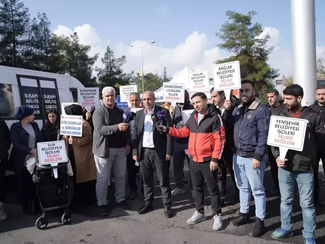 Diyarbakır'da İşten Çıkarılan İşçiler Eylemde