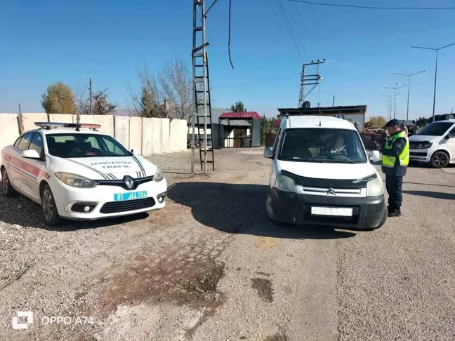 Van'da Trafik Denetimi: 139 Araç Trafikten Men Edildi