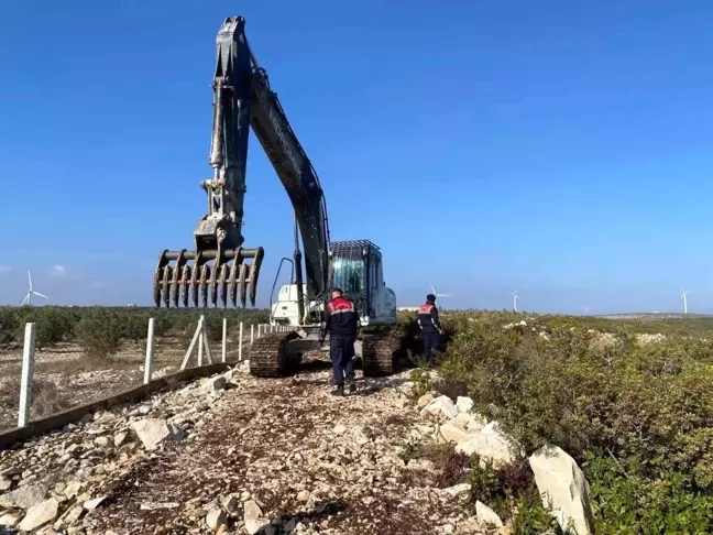 Didim'de Hazine Arazisinde İzinsiz Yer Açan Şahıs Yakalandı