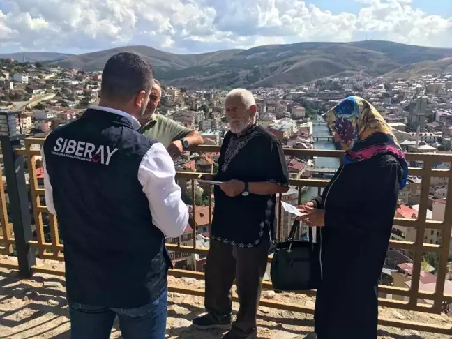 Bayburt Emniyeti, Siber Suçlara Karşı Halkı Bilinçlendirmeye Devam Ediyor