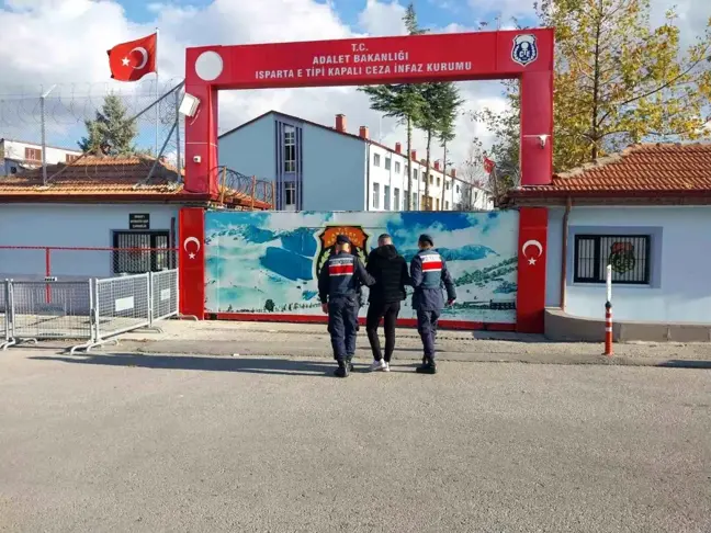 Isparta'da Gasp Olayı: Maskeli Şahıs İki Kez Aynı Eve Girdi