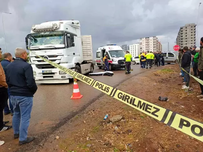 Siverek'te Trafik Kazasında Öğretmen Hayatını Kaybetti