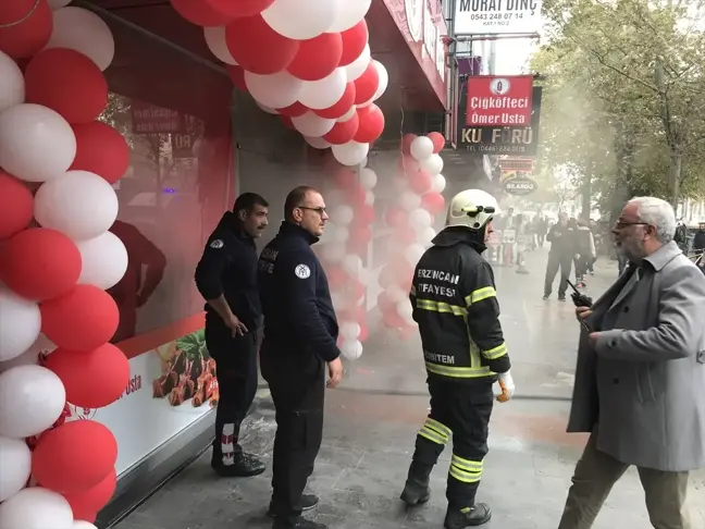 Erzincan'da İş Yerinde Yangın Çıktı