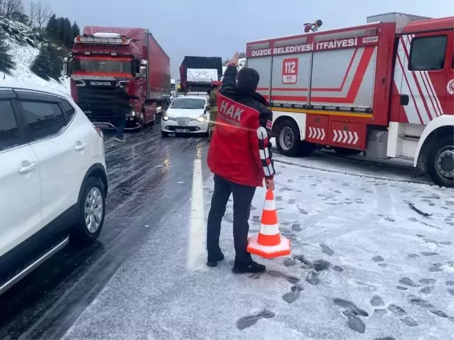 Bolu Tüneli'nde Zincirleme Trafik Kazası: Van Hak Arama Kurtarma Ekipleri Müdahalede Bulundu