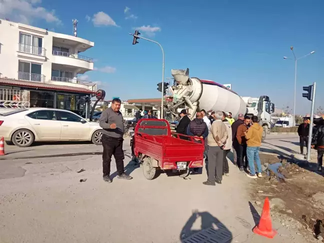 Hatay'da Beton Mikseriyle Çarpışan Motosiklet Sürücüsü Hayatını Kaybetti