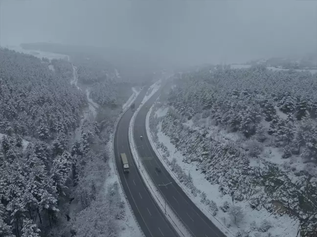 Çorum'da Kar Yağışı Nedeniyle Trafik Tedbirleri Alındı