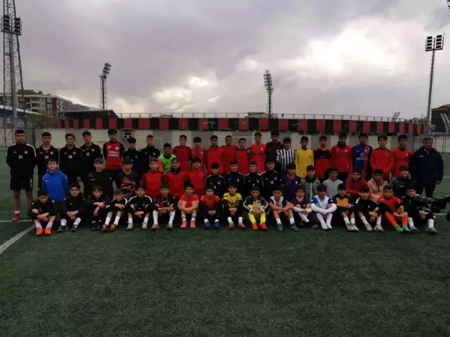 U14 Milli Takım Seçmeleri Van'da Yapıldı