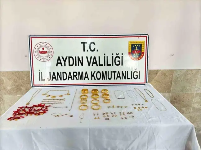 Polis Kılığına Giren Dolandırıcı Yakalandı