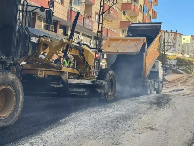 Mardin'de Yol Bakım ve Asfaltlama Çalışmaları Aralıksız Devam Ediyor