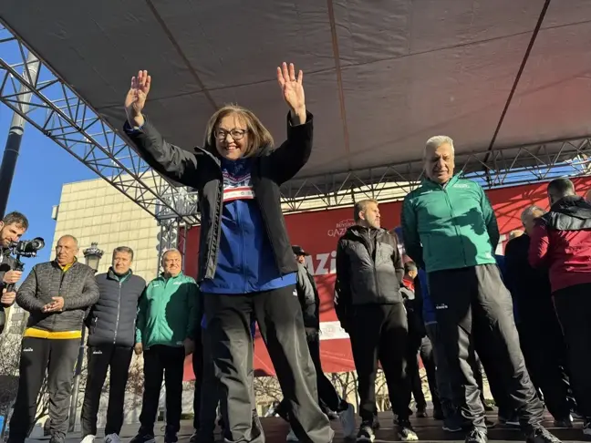 Gaziantep'te Gazi Yarı Maratonu ve Halk Koşusu Başladı