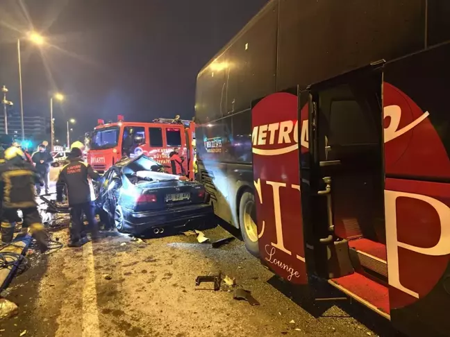 Kayseri'de Trafik Kazası: 2 Ölü, 1 Yaralı