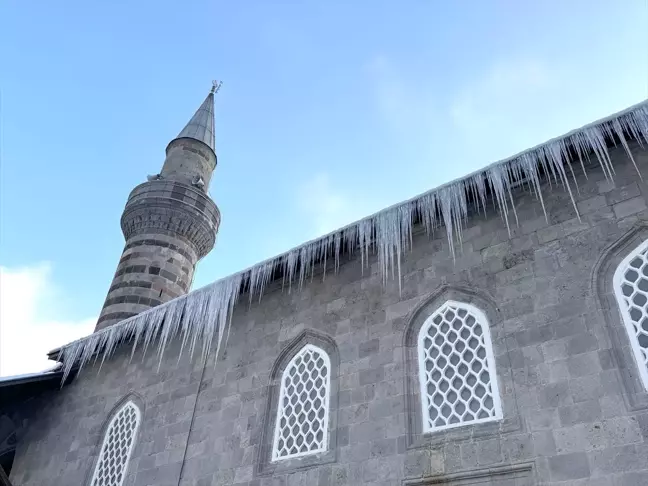 Dondurucu Soğuklar Doğu Anadolu'yu Etkisi Altına Aldı