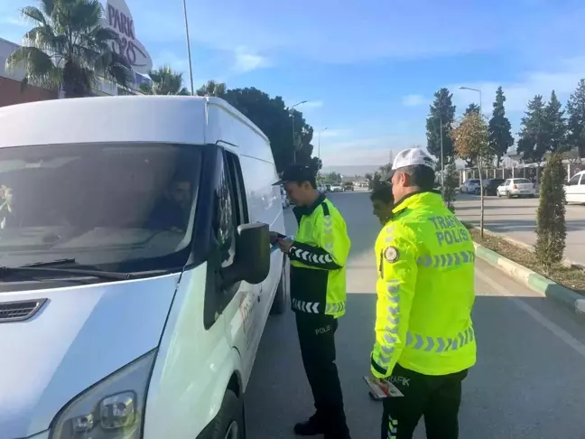 Osmaniye'de Engelliler Haftası Etkinliği: Engelli Bireylerden Trafik Denetimi