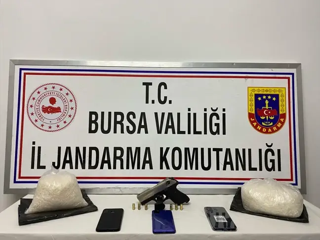 Gemlik'te Uyuşturucu Operasyonu: 3 Zanlı Gözaltında