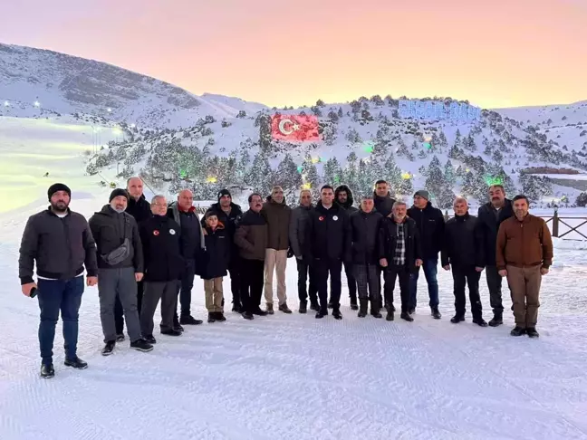 Erzincan'ın Taksicileri Ergan Dağı Kayak Merkezi'nde Bilgilendirildi