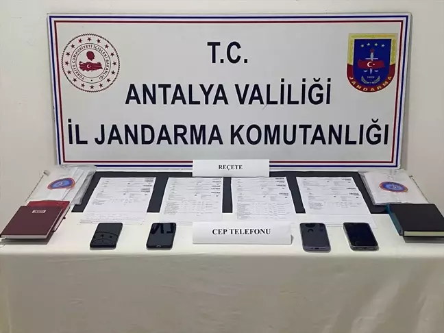 Manavgat'ta Dolandırıcılık Operasyonu: 4 Şüpheli Gözaltında