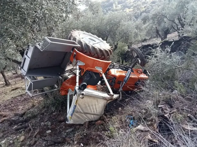 Söke'de Devrilen Traktörde Sürücü Yaralandı