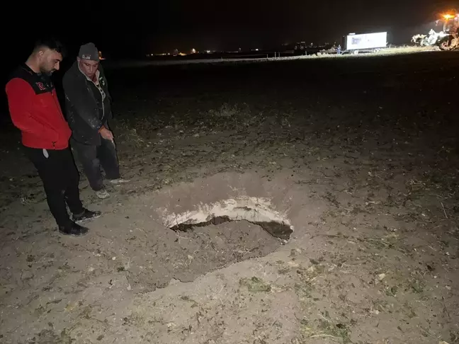 Konya'da Pancar Hasadı Sırasında Obruk Oluştu