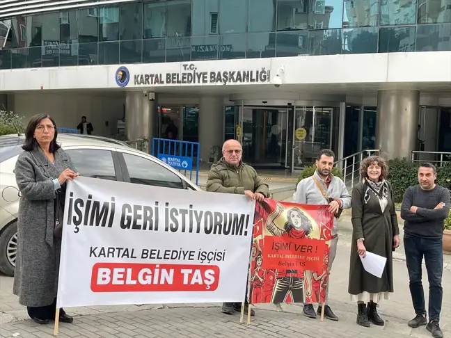 Kartal Belediyesi'nde İşten Çıkarılan İşçi Protesto Etti