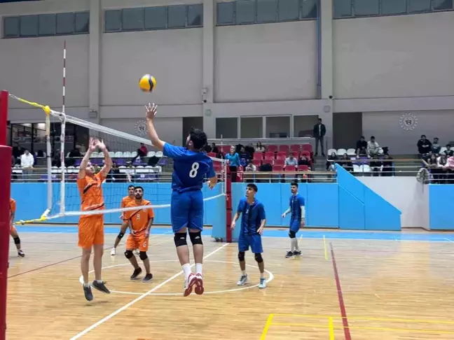 Afyonkarahisar'da Yurt Lig Voleybol Müsabakaları Tamamlandı