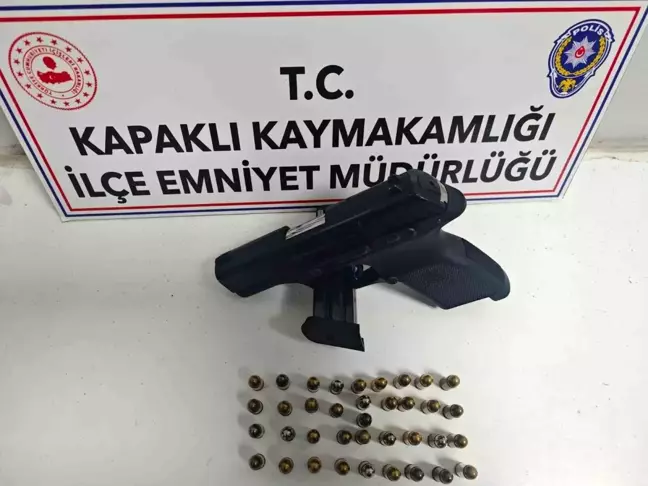 Kapaklı'da Ruhsatsız Silah Ele Geçirildi