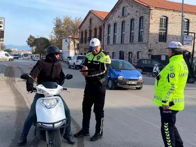 Ayvalık'ta Motosiklet Denetimleri Sıklaşıyor