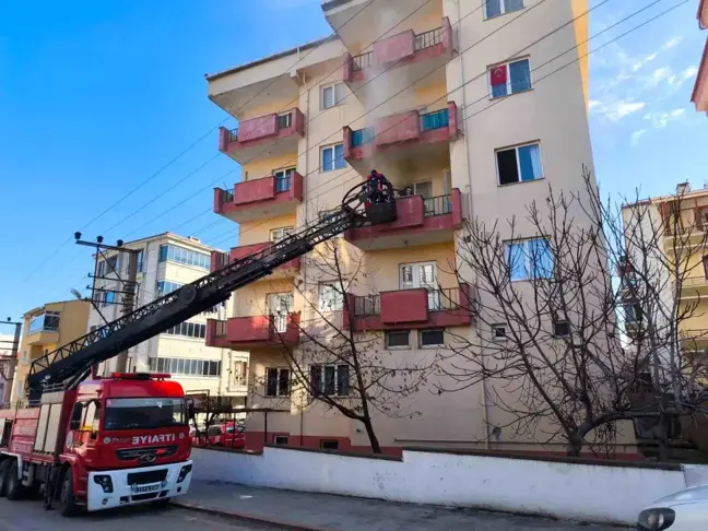 Edirne'de 3 Yaşındaki Çocuk Çakmakla Yangın Çıkardı