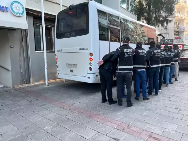 İzmir'de Suç Örgütüne Operasyon: 7 Tutuklama