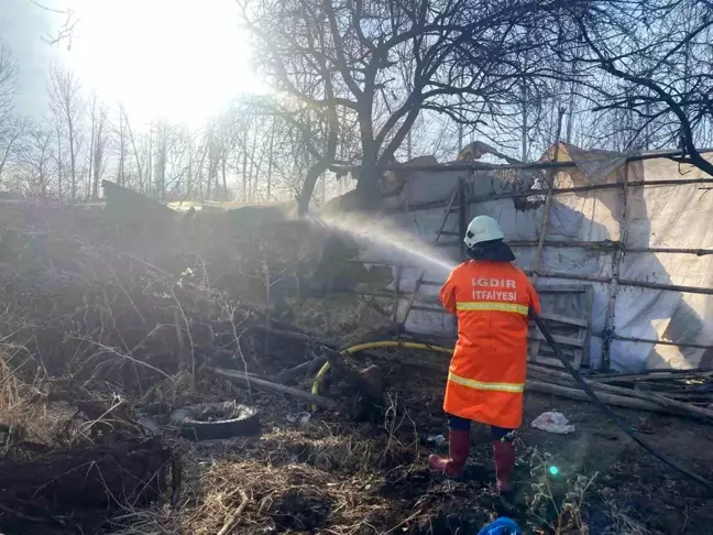 Iğdır'da Saman Yangını: Onca Ton Saman Ziyan Oldu