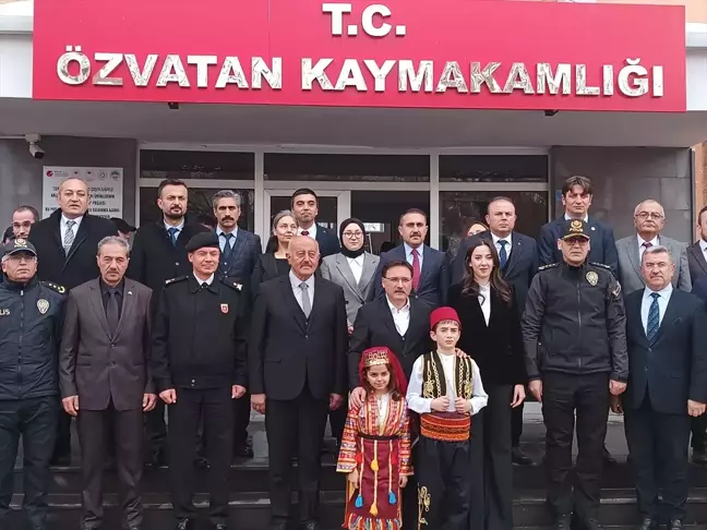 Kayseri Valisi Gökmen Çiçek, Özvatan İlçesini Ziyaret Etti